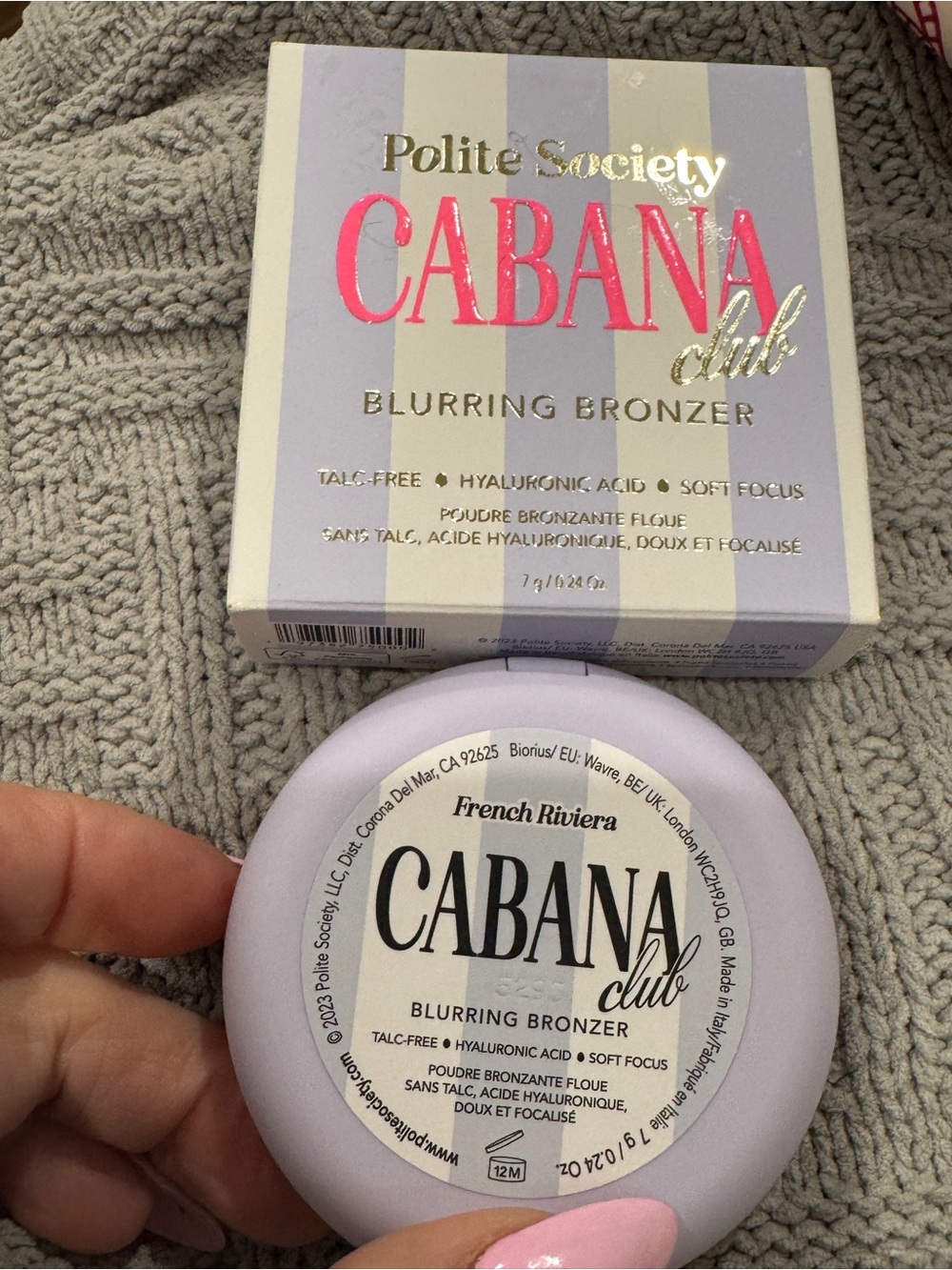 Polite Society Cabana Club Blurring Bronzer in ‘French Riviera’ - Picture 4 of 9